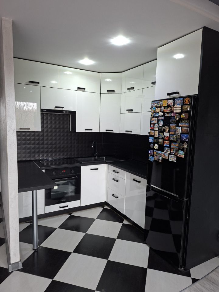 Mieszkanie 4-pokojowe Jastrzębie-Zdrój, ul. Wielkopolska. Zdjęcie 2