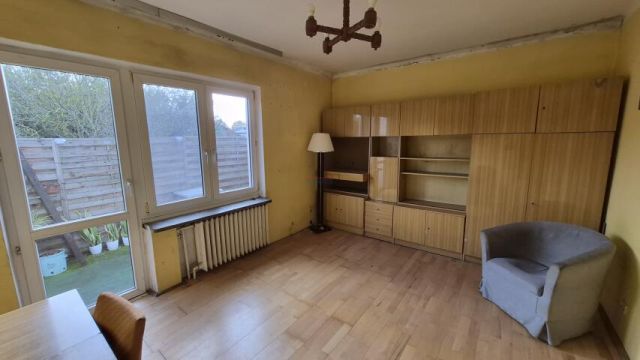 dom wolnostojący, 2 pokoje Piaseczno. Zdjęcie 2