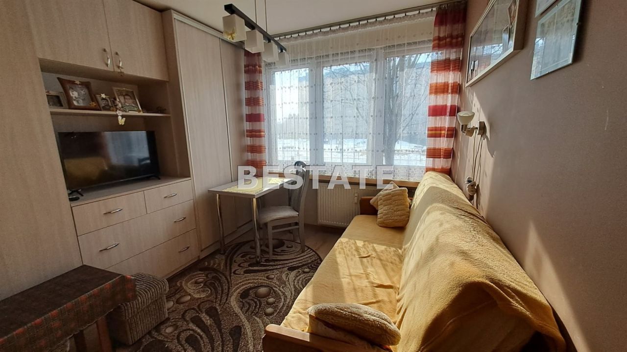 Mieszkanie 2-pokojowe Kraków Nowa Huta, os. Przy Arce. Zdjęcie 3