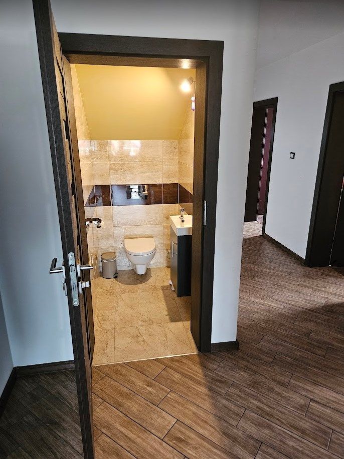 dom wolnostojący, 4 pokoje Jedle. Zdjęcie 6