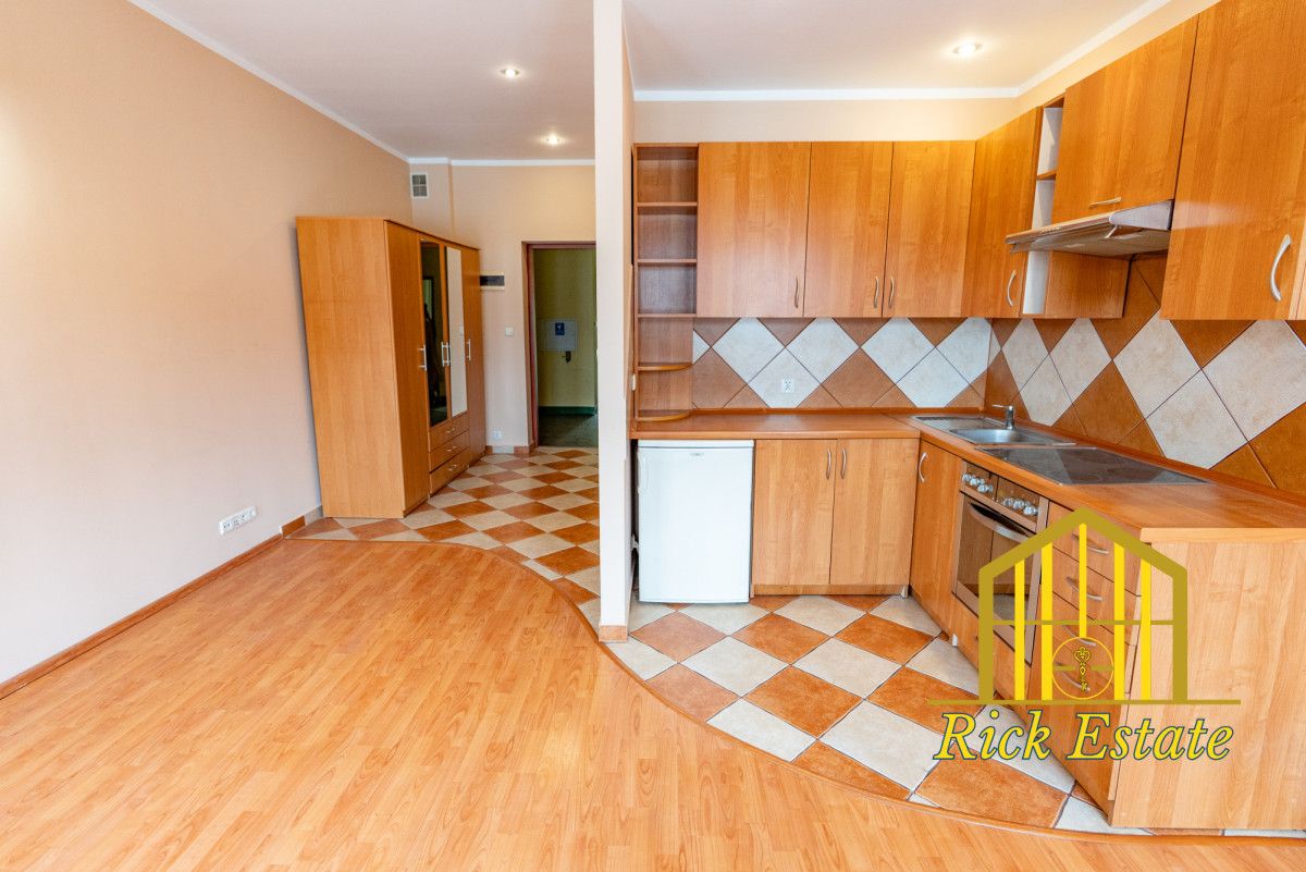 Mieszkanie 1-pokojowe Bielsko-Biała, ul. Norberta Barlickiego. Zdjęcie 14