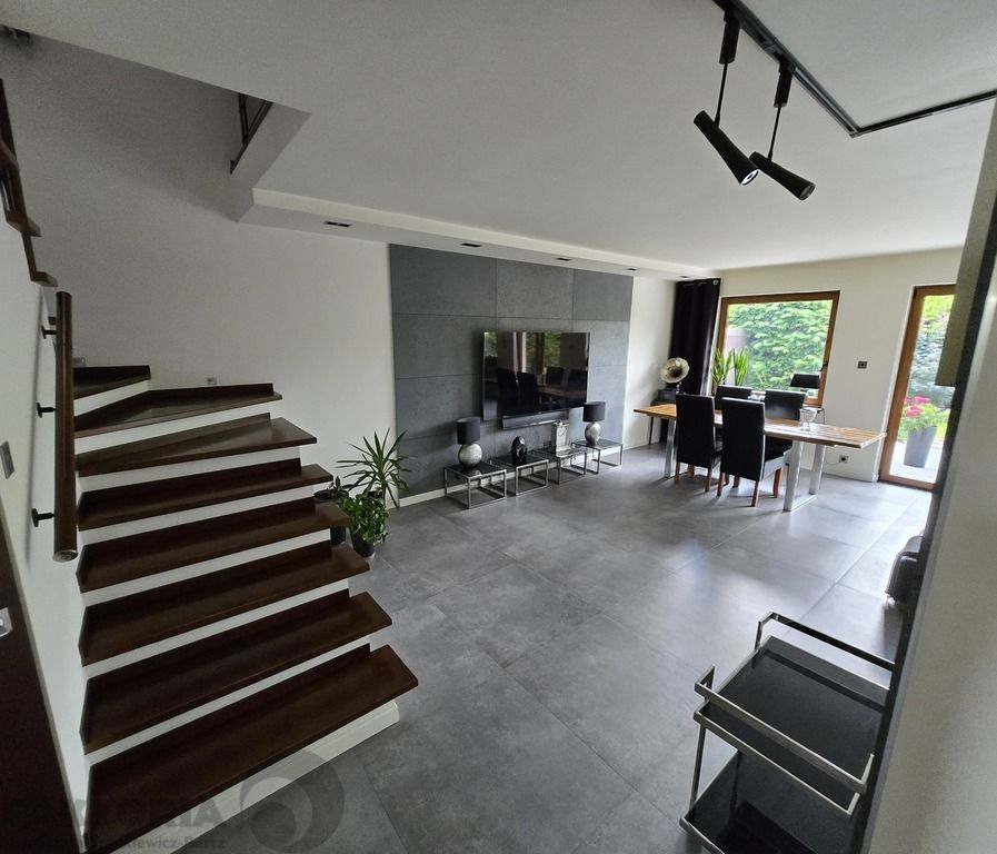 dom szeregowy, 5 pokoi Mierzyn. Zdjęcie 3