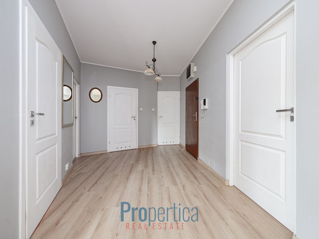 Mieszkanie 3-pokojowe Warszawa Saska Kępa. Zdjęcie 8