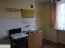 Mieszkanie 3-pokojowe Radomsko, ul. Brzeźnicka. Zdjęcie 2