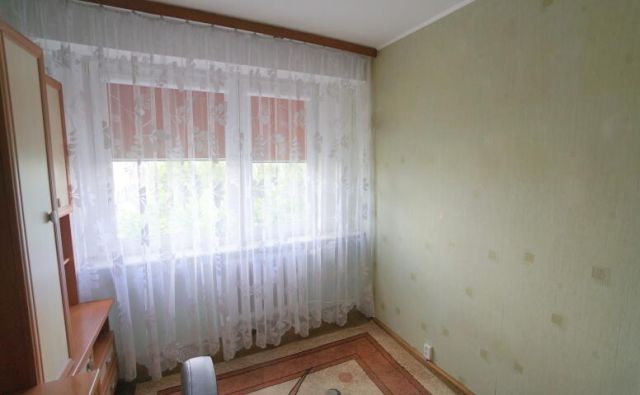 Mieszkanie 3-pokojowe Łomża, ul. Władysława Broniewskiego. Zdjęcie 3