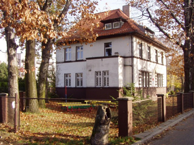 dom wolnostojący, 10 pokoi Rybnik Śródmieście, ul. Mariańska. Zdjęcie 1