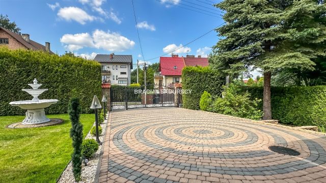 dom wolnostojący, 6 pokoi Libertów, ul. św. Floriana. Zdjęcie 32