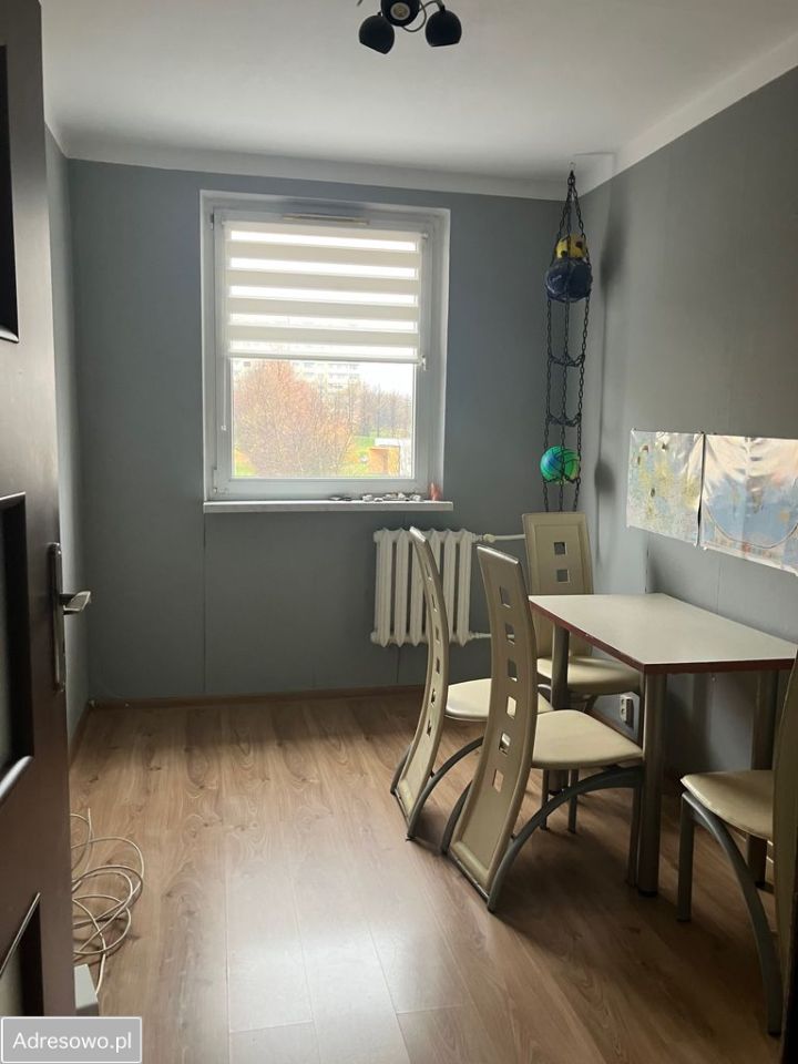 Mieszkanie 3-pokojowe Żory, os. Sikorskiego. Zdjęcie 4