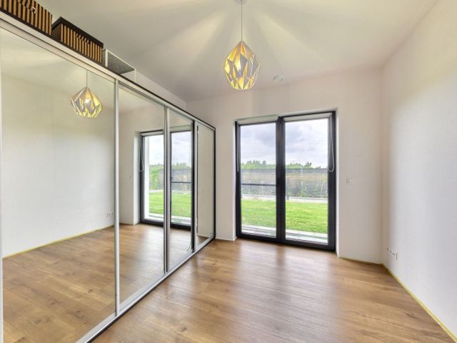 dom wolnostojący, 4 pokoje Ksawerów, ul. Topolowa. Zdjęcie 11