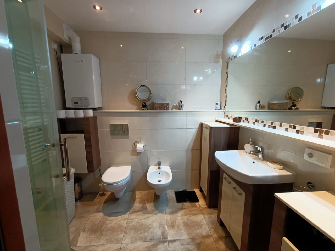 Mieszkanie 3-pokojowe Lubycza Królewska, ul. Szkolna. Zdjęcie 2