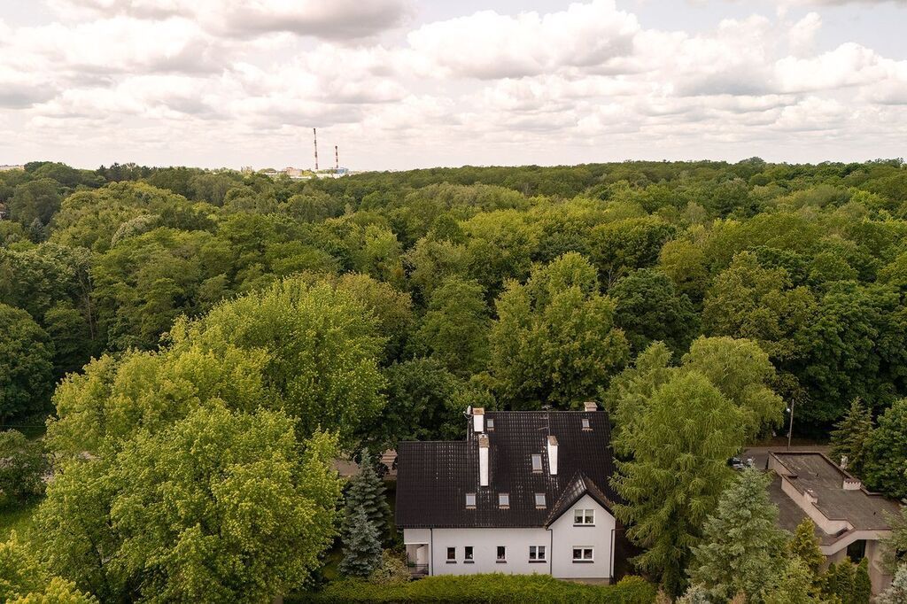 dom wolnostojący, 7 pokoi Łódź, ul. Folwarczna. Zdjęcie 2