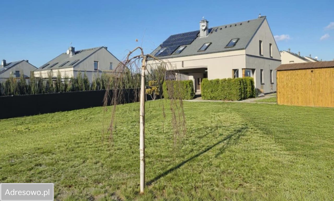 bliźniak, 5 pokoi Krzyków. Zdjęcie 7