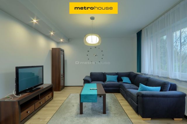 dom wolnostojący, 4 pokoje Zgierz. Zdjęcie 1