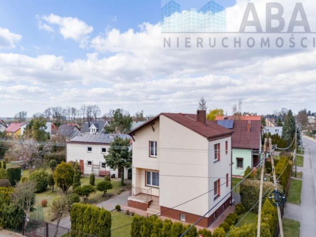 dom wolnostojący, 4 pokoje Dobre, ul. Powstańców. Zdjęcie 2