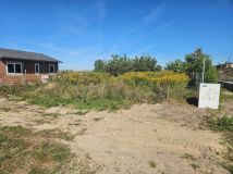 Działka budowlana Sieroszewice, ul. Danuty Siedzikówny