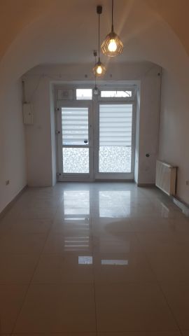 Lokal Lubań Centrum, Rynek 5. Zdjęcie 1