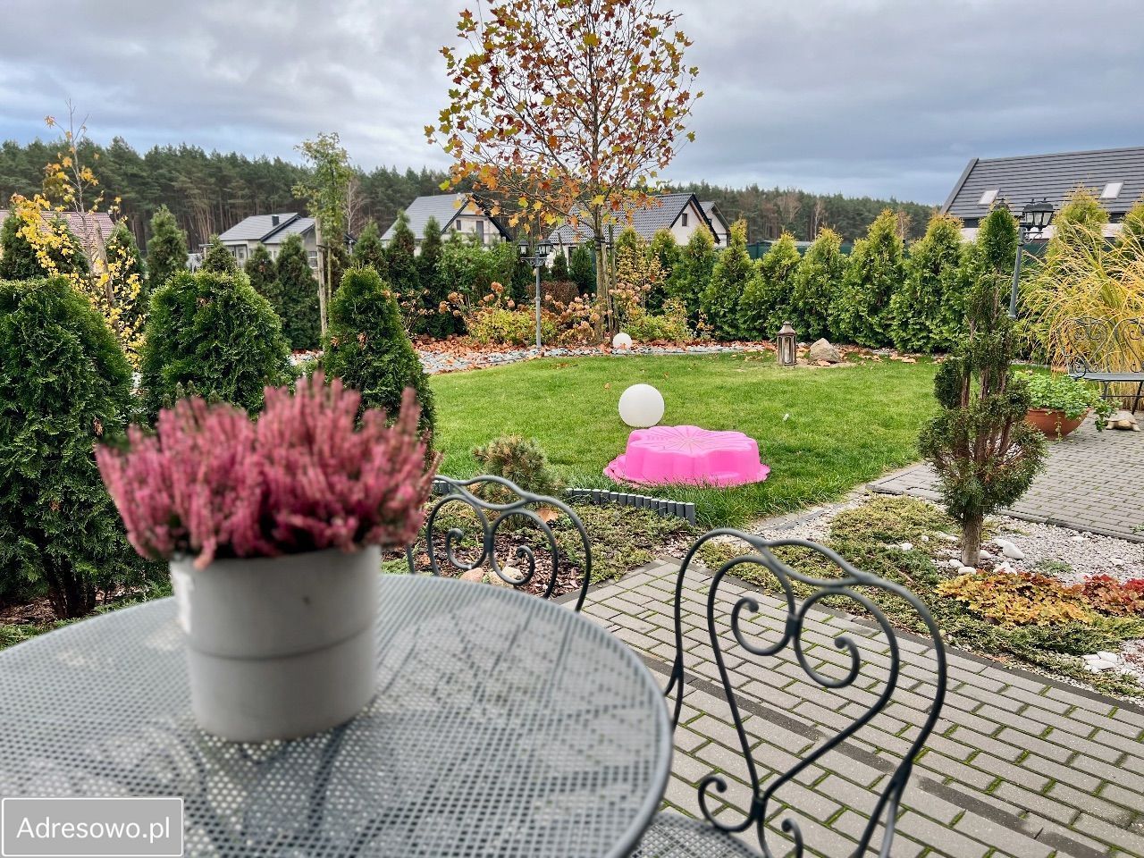 dom wolnostojący, 4 pokoje Brzeźno, os. Kociołki. Zdjęcie 12