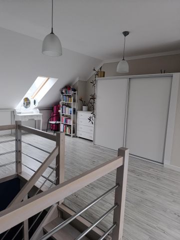 bliźniak, 4 pokoje Kiełczów, ul. Polna. Zdjęcie 30