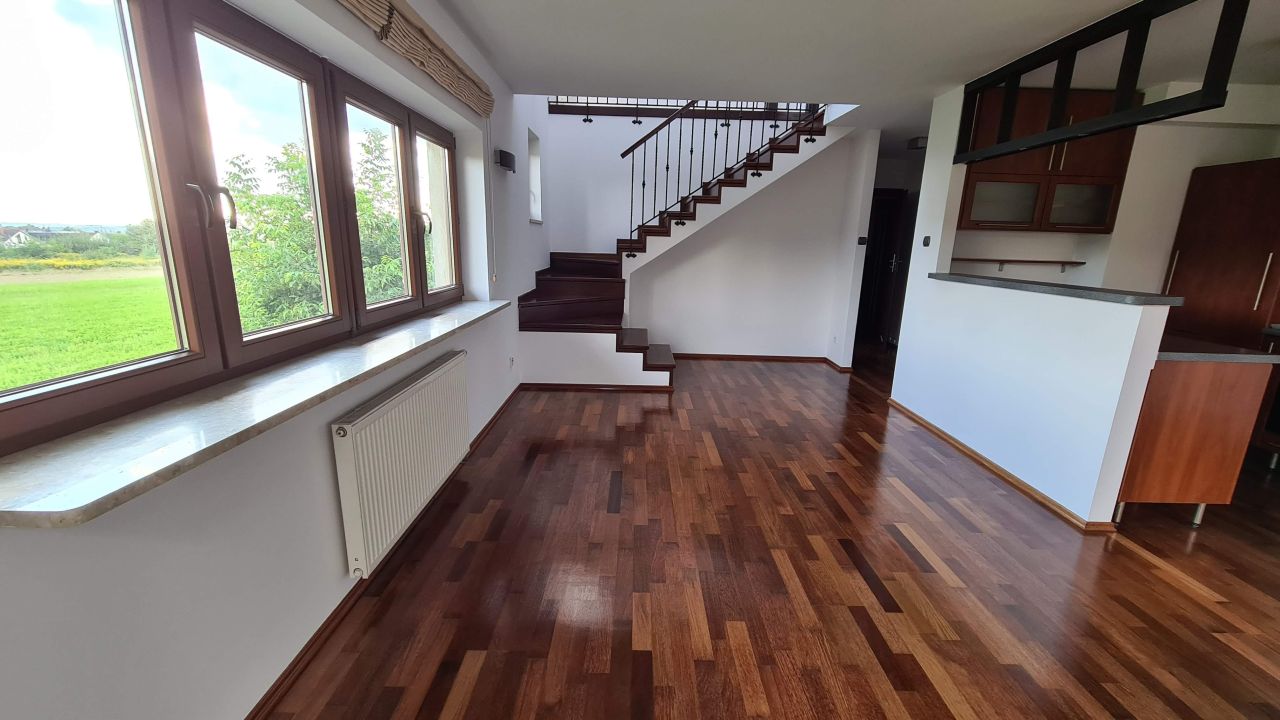 Mieszkanie 5-pokojowe Kraków Chełm, ul. Za Skłonem. Zdjęcie 2