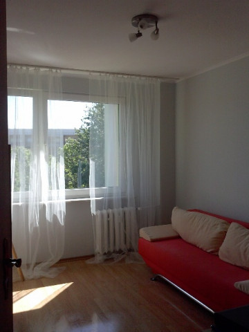 Mieszkanie 4-pokojowe Legnica. Zdjęcie 1