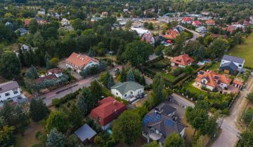 dom wolnostojący, 4 pokoje Kanie, ul. Józefa Piłsudskiego