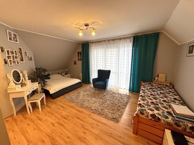 dom wolnostojący, 4 pokoje Sedranki. Zdjęcie 12