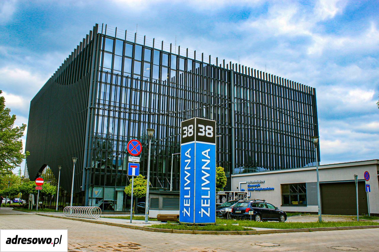 Biuro Katowice os. Witosa, ul. Żeliwna. Zdjęcie 1