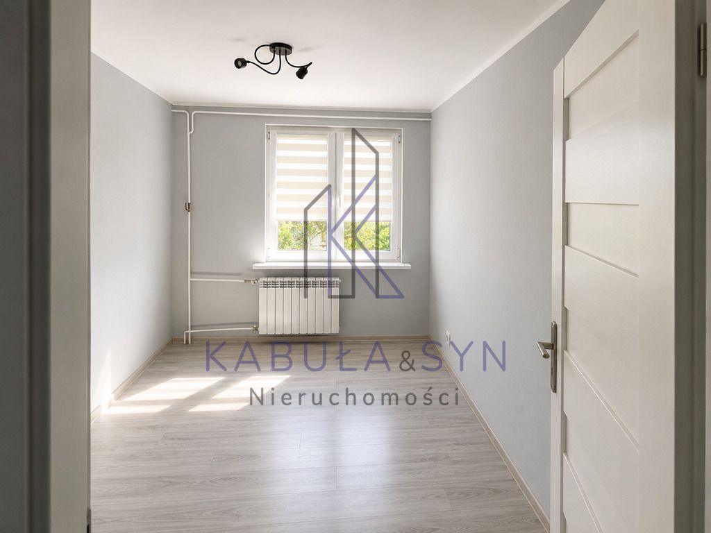 Mieszkanie 3-pokojowe Bydgoszcz Kapuściska, ul. Krzysztofa Kamila Baczyńskiego. Zdjęcie 2