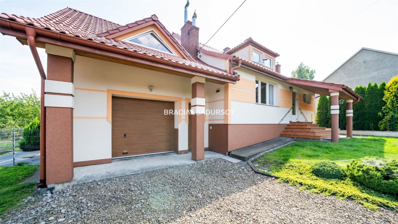 dom wolnostojący, 5 pokoi Grodkowice. Zdjęcie 36