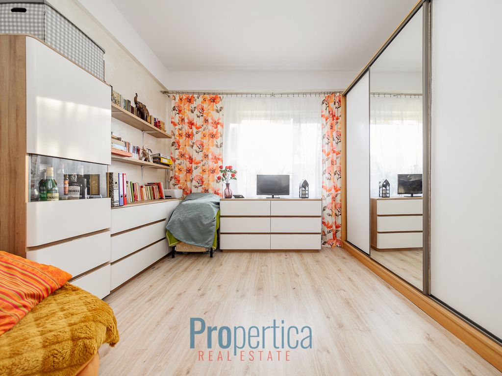 bliźniak, 8 pokoi Warszawa Ursus, ul. Robinii. Zdjęcie 13