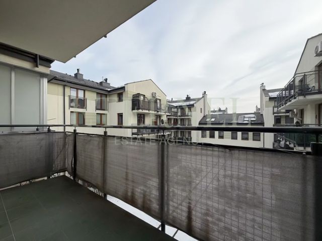 Mieszkanie 3-pokojowe Kraków, ul. Braci Czeczów. Zdjęcie 3