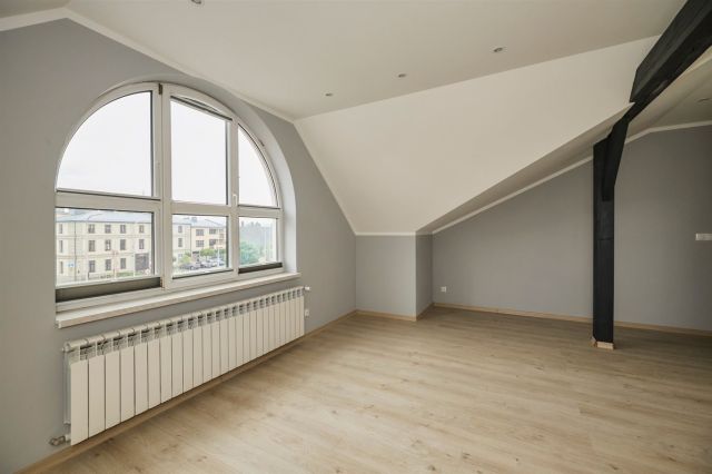 kamienica, 9 pokoi Wilamowice. Zdjęcie 8