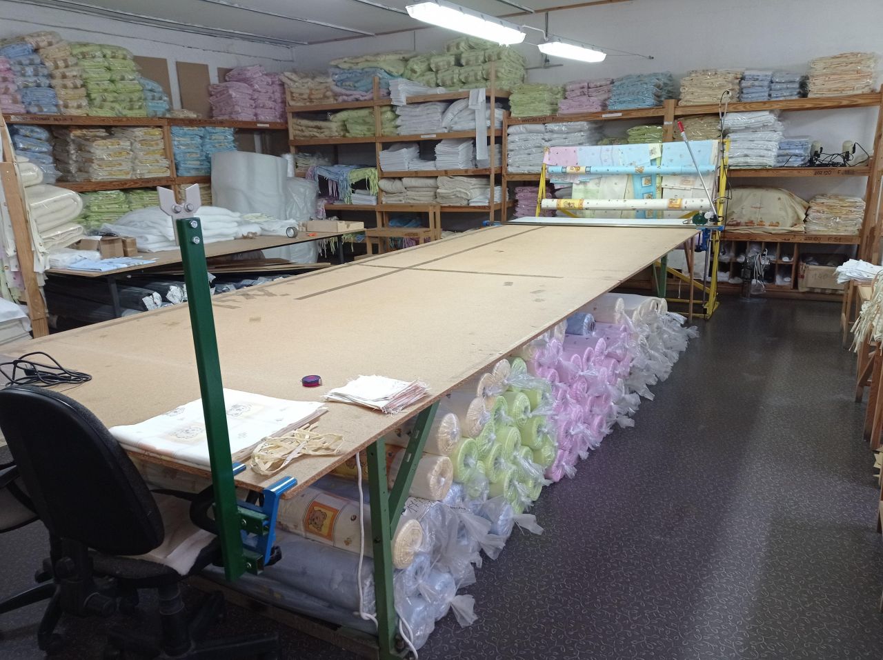 Hala/magazyn Stare Ślepce. Zdjęcie 29