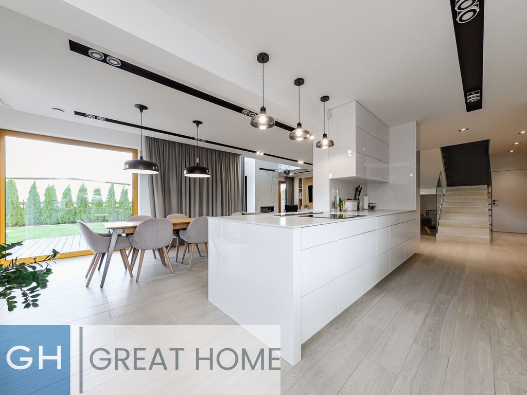 dom wolnostojący, 5 pokoi Wyględy. Zdjęcie 12