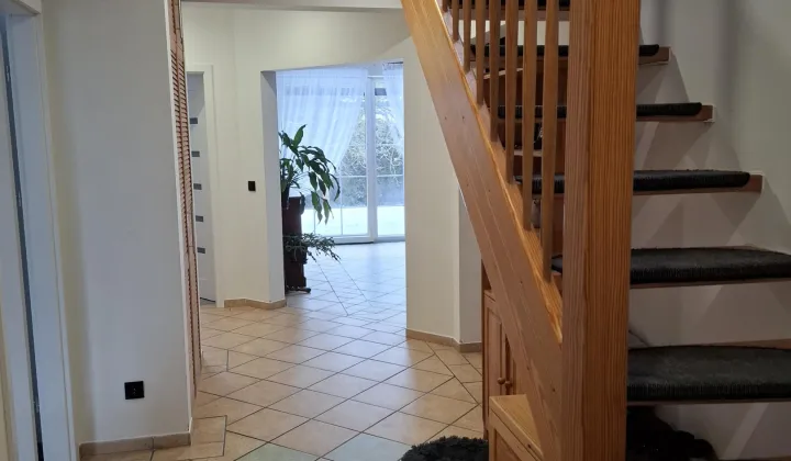 bliźniak, 5 pokoi Papowo Toruńskie Osieki, ul. Heweliusza