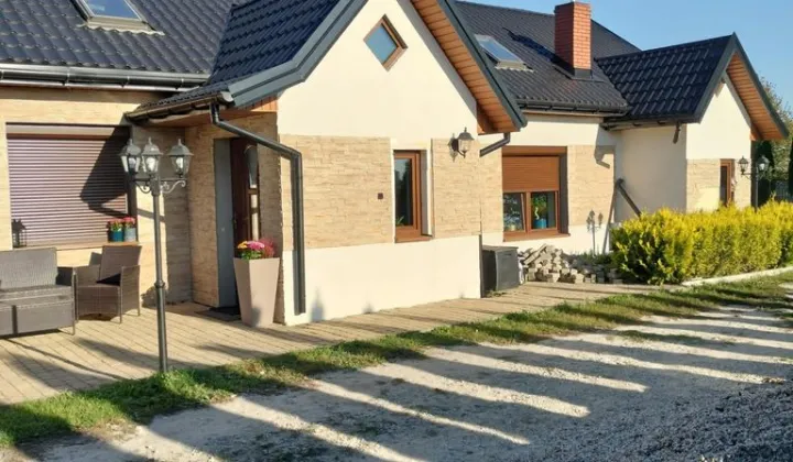 dom wolnostojący, 6 pokoi Barcikowo