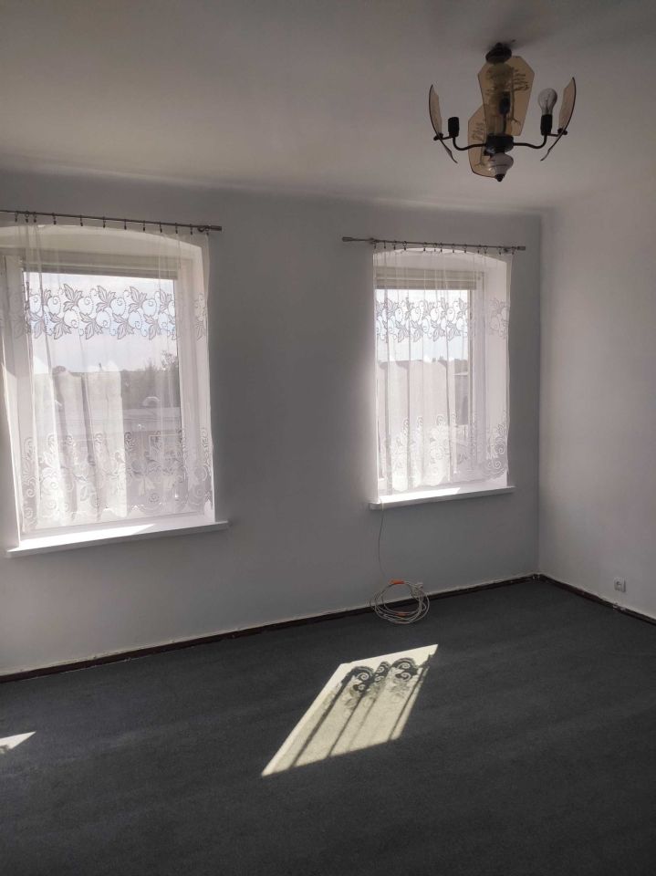 Mieszkanie 1-pokojowe Tomaszów Mazowiecki. Zdjęcie 1