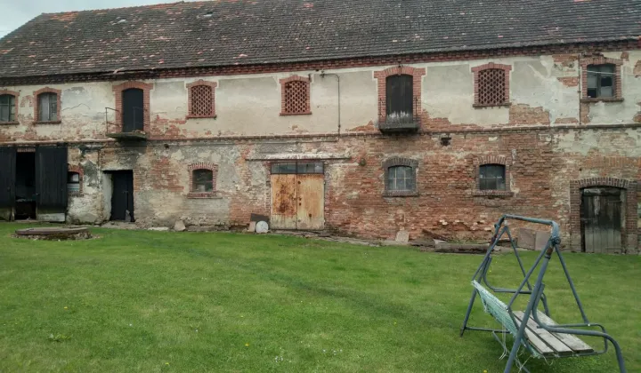 dom wolnostojący, 6 pokoi Stoszowice