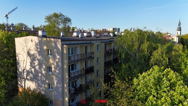 Mieszkanie 3-pokojowe Katowice. Zdjęcie 3