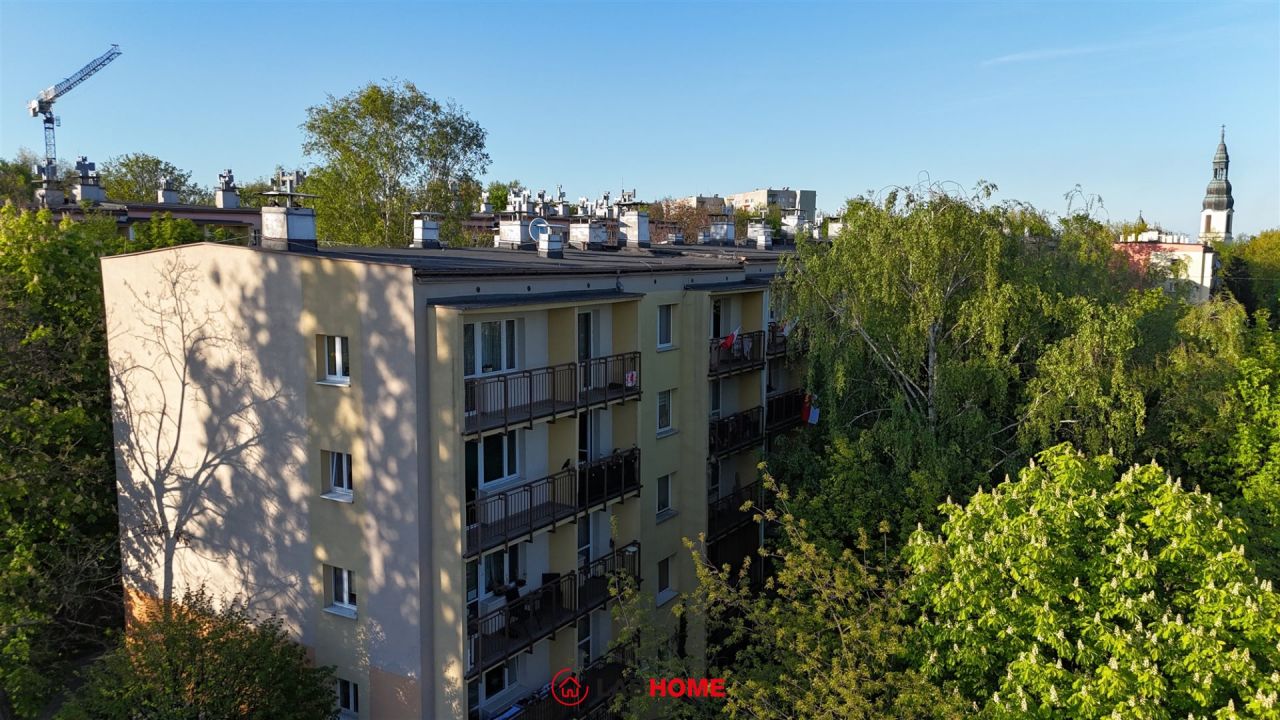 Mieszkanie 3-pokojowe Katowice. Zdjęcie 3