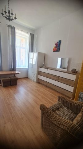 Mieszkanie 1-pokojowe Międzylesie, pl. Wolności. Zdjęcie 3