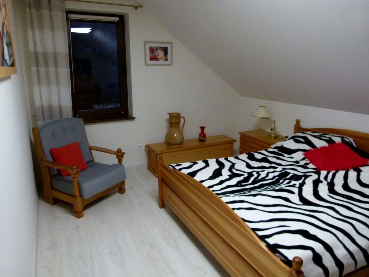 dom wolnostojący, 4 pokoje Kamionki. Zdjęcie 12