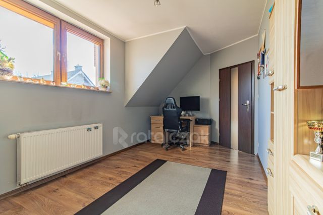 bliźniak, 4 pokoje Radunica. Zdjęcie 14