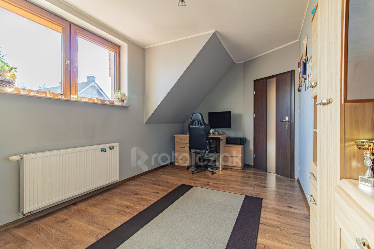 bliźniak, 4 pokoje Radunica. Zdjęcie 14