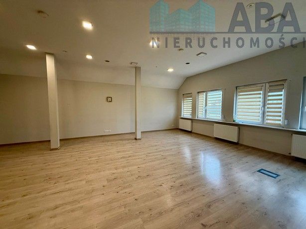 dom wolnostojący, 5 pokoi Kramsk, ul. Adama Mickiewicza. Zdjęcie 7