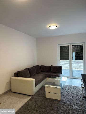 Mieszkanie 2-pokojowe Ochodze, ul. Myśliwska. Zdjęcie 1