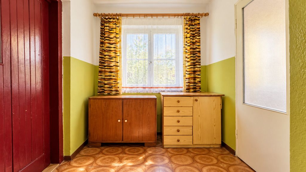 dom wolnostojący, 3 pokoje Sonina. Zdjęcie 12