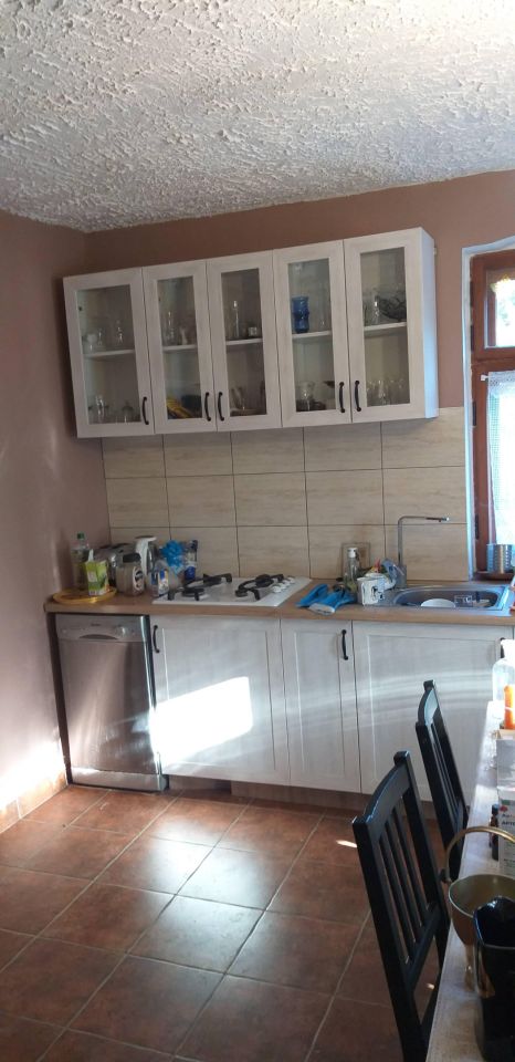 dom wolnostojący, 2 pokoje Łazisko Poręby. Zdjęcie 9