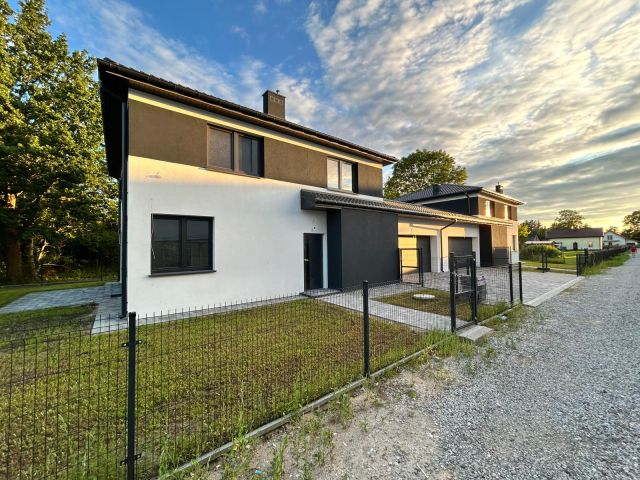 bliźniak, 2 pokoje Nowa Wieś Helenów. Zdjęcie 1