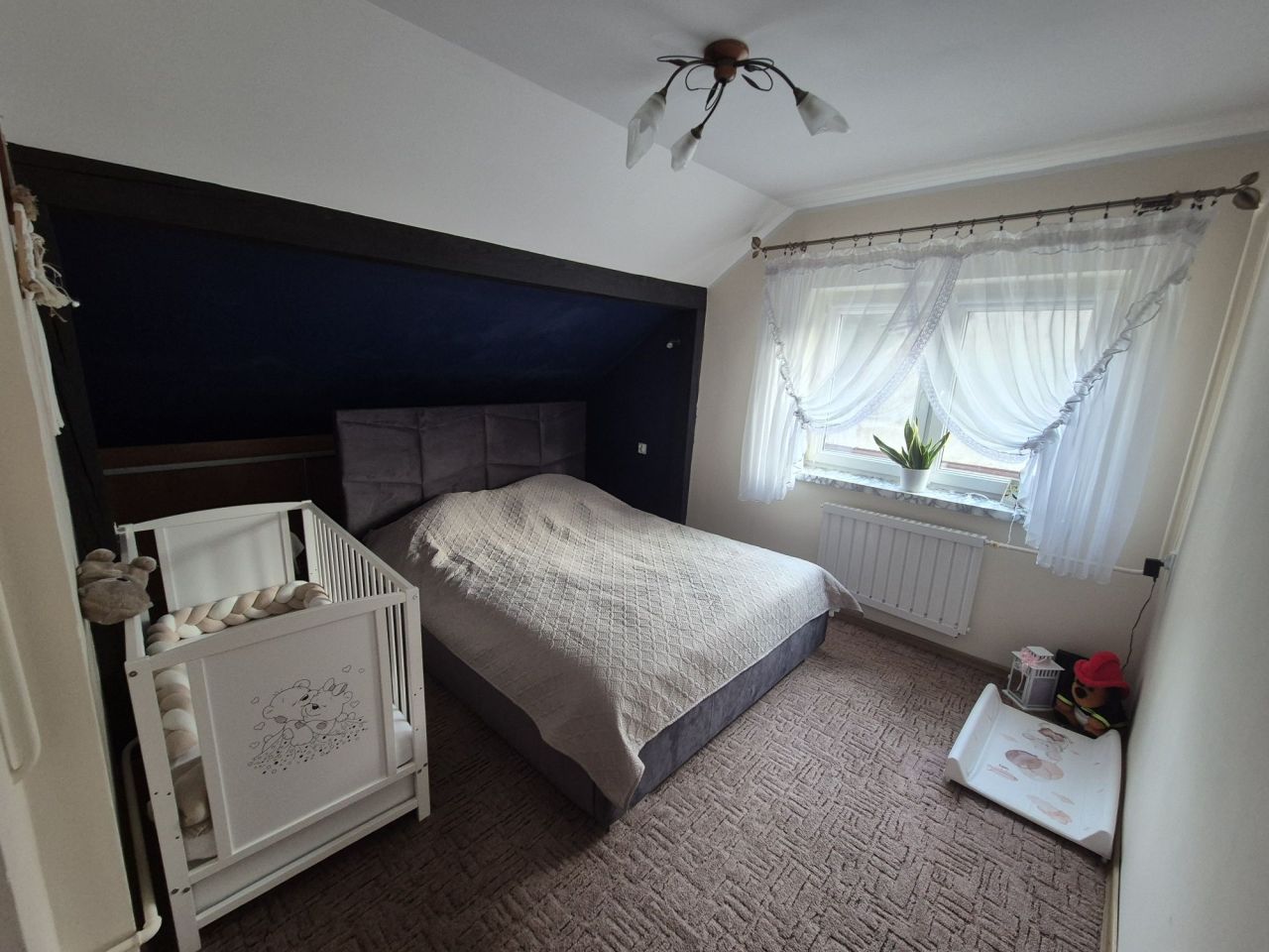 Mieszkanie 3-pokojowe Brzyno. Zdjęcie 4